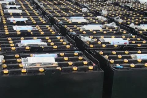 阳谷西湖上门回收钴酸锂电池√铅酸电池回收价格√